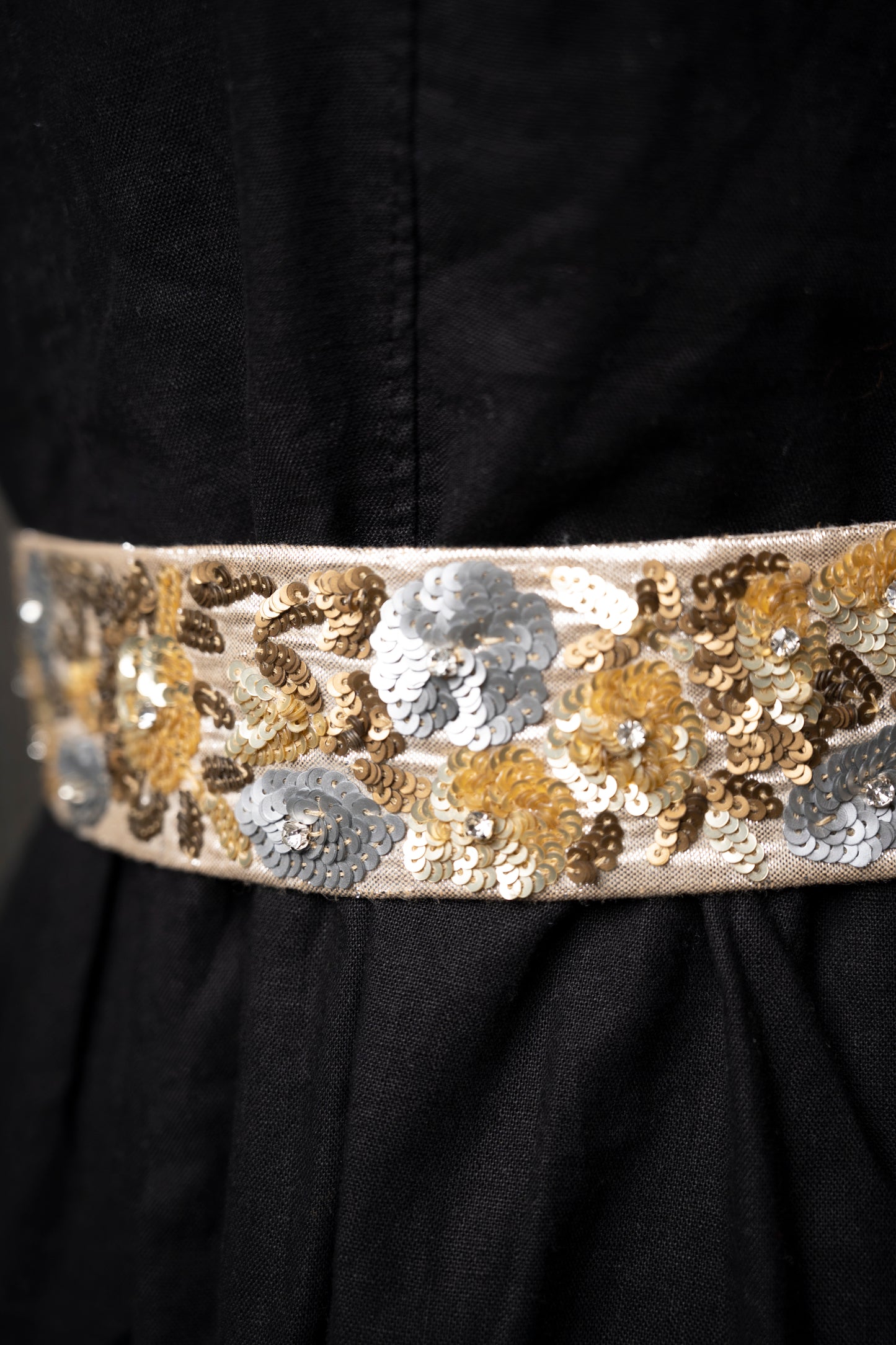 Floral Sequinned Shimmer Belt